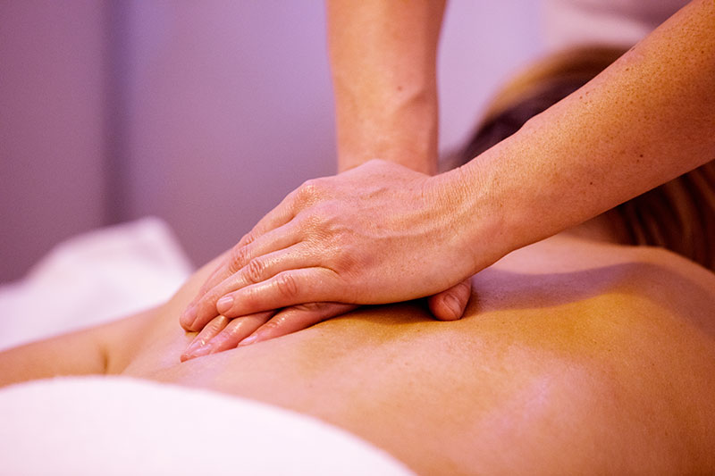 Medicinska masaža leđa